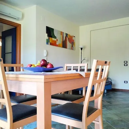 Moderne Ferienwohnung In Cologna Spiaggia Mit Terrasse Apartment